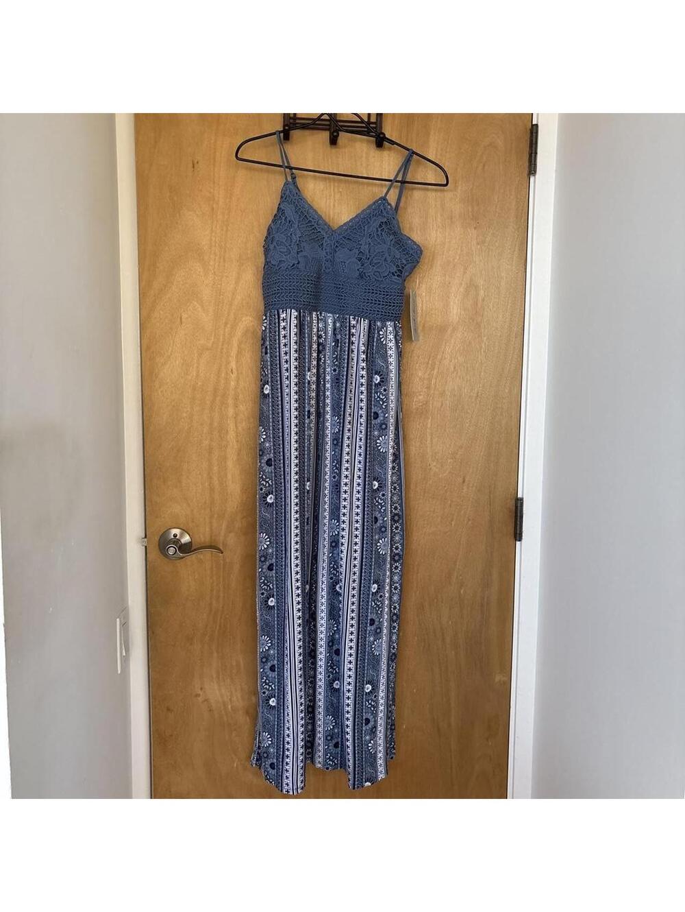Derek Heart Blue Crochet Top Maxi Dress with Floral Stripe Skirt - Picture 4 of 8
